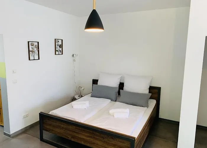 Gaeste Und Messezimmer Adelheidsdorf 3* Celle